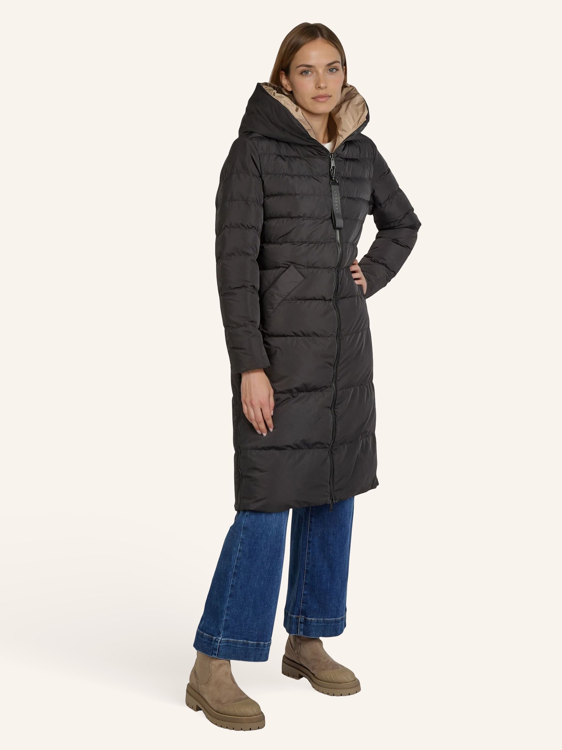 Reversible quilted coat with hood