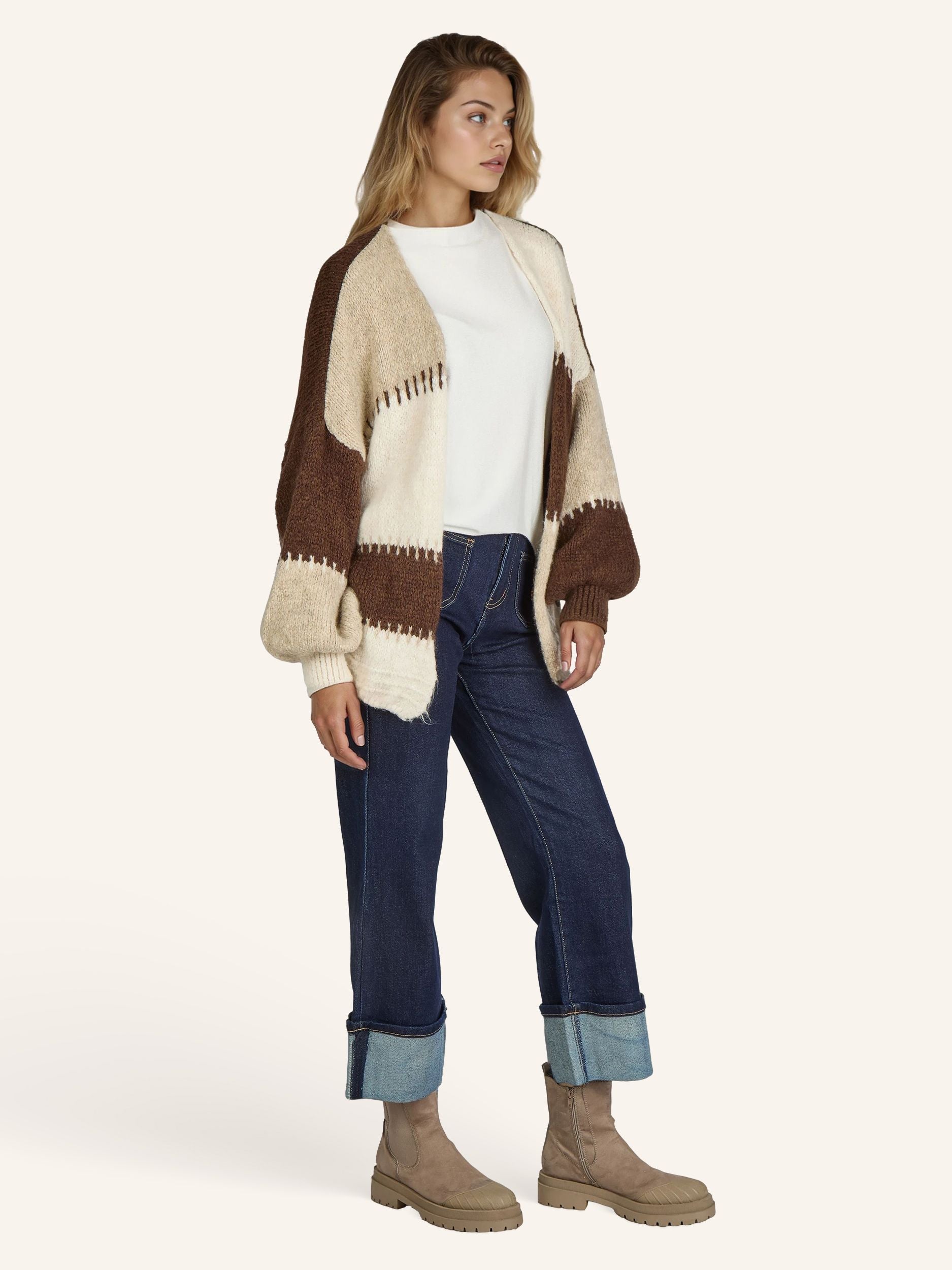 Strickjacke im Colorblock-Design