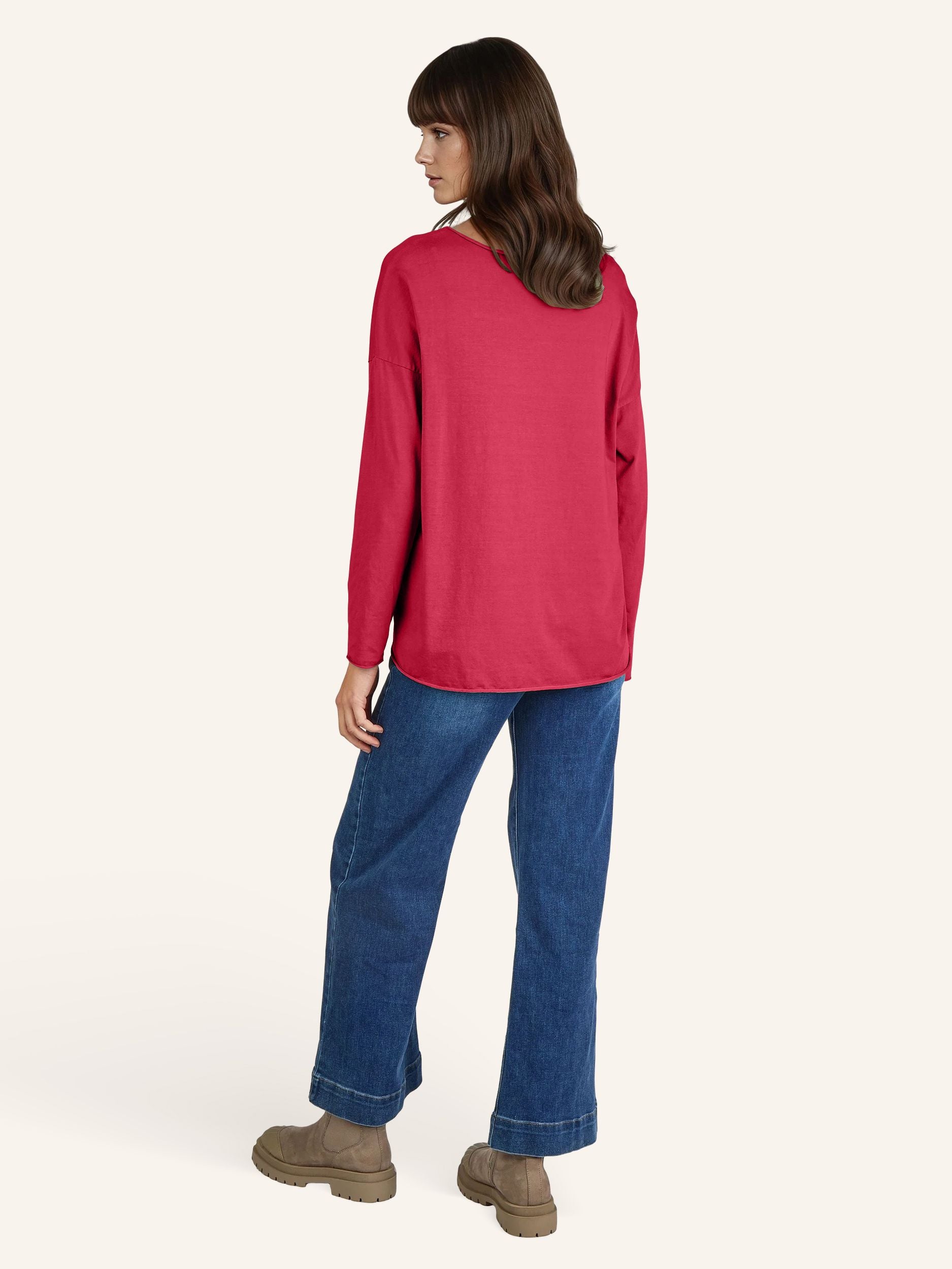 Longsleeve mit weitem Rundhalsausschnitt