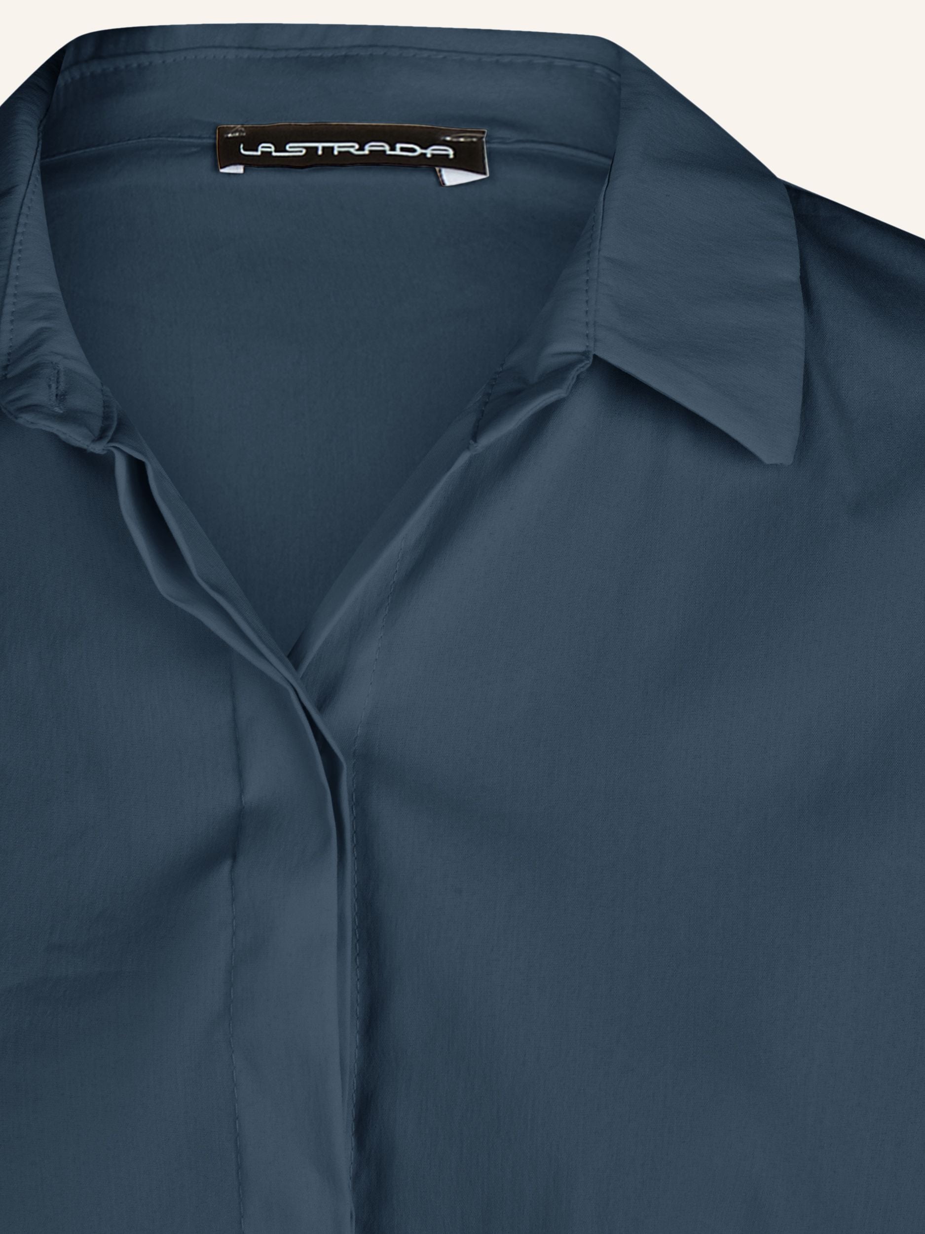 Bluse mit verdeckter Knopfleiste
