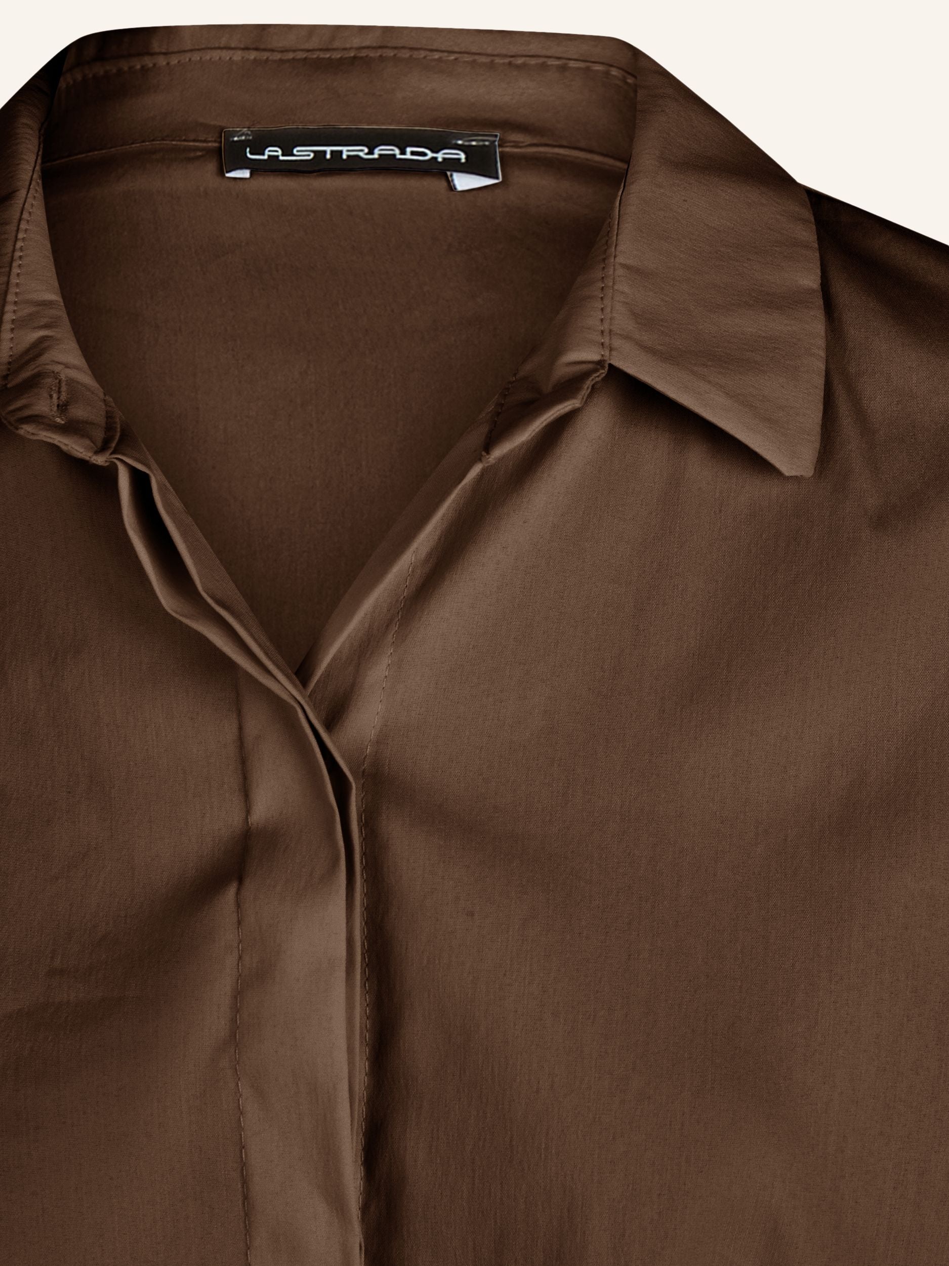 Bluse mit verdeckter Knopfleiste