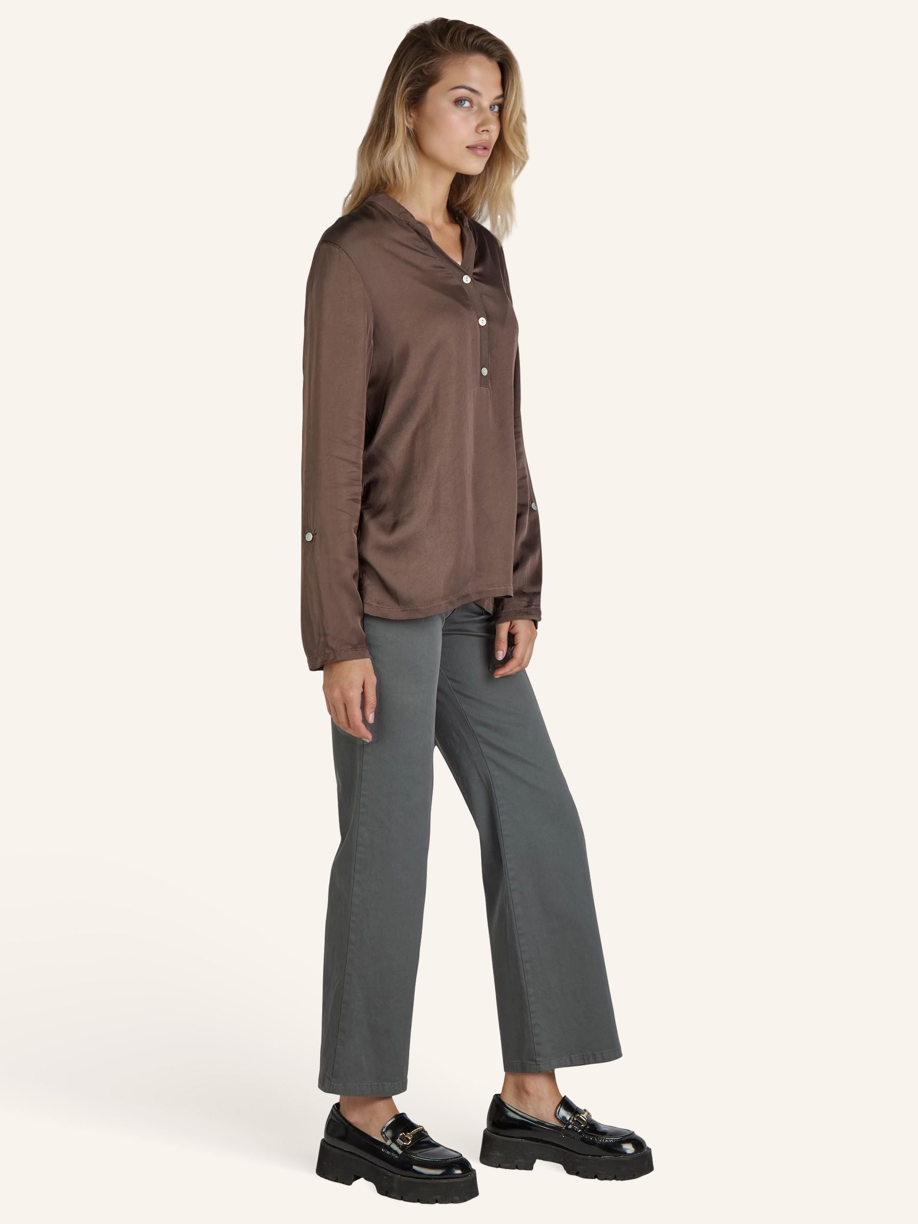 Bluse in Satin-Optik