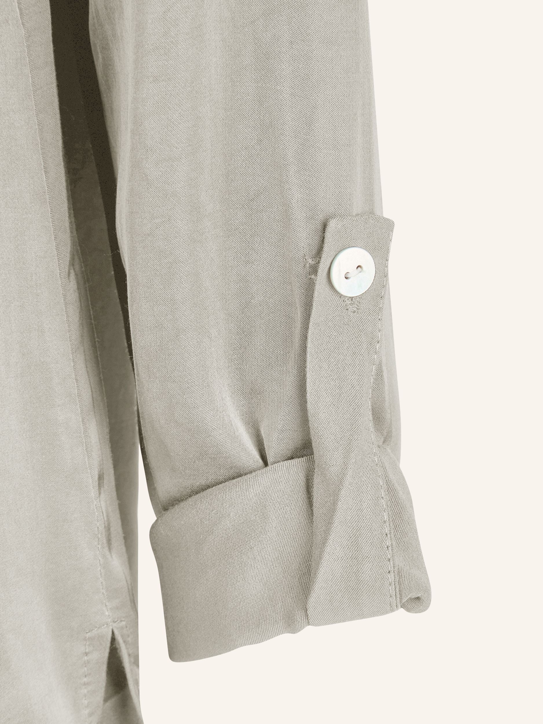 Bluse in Satin-Optik
