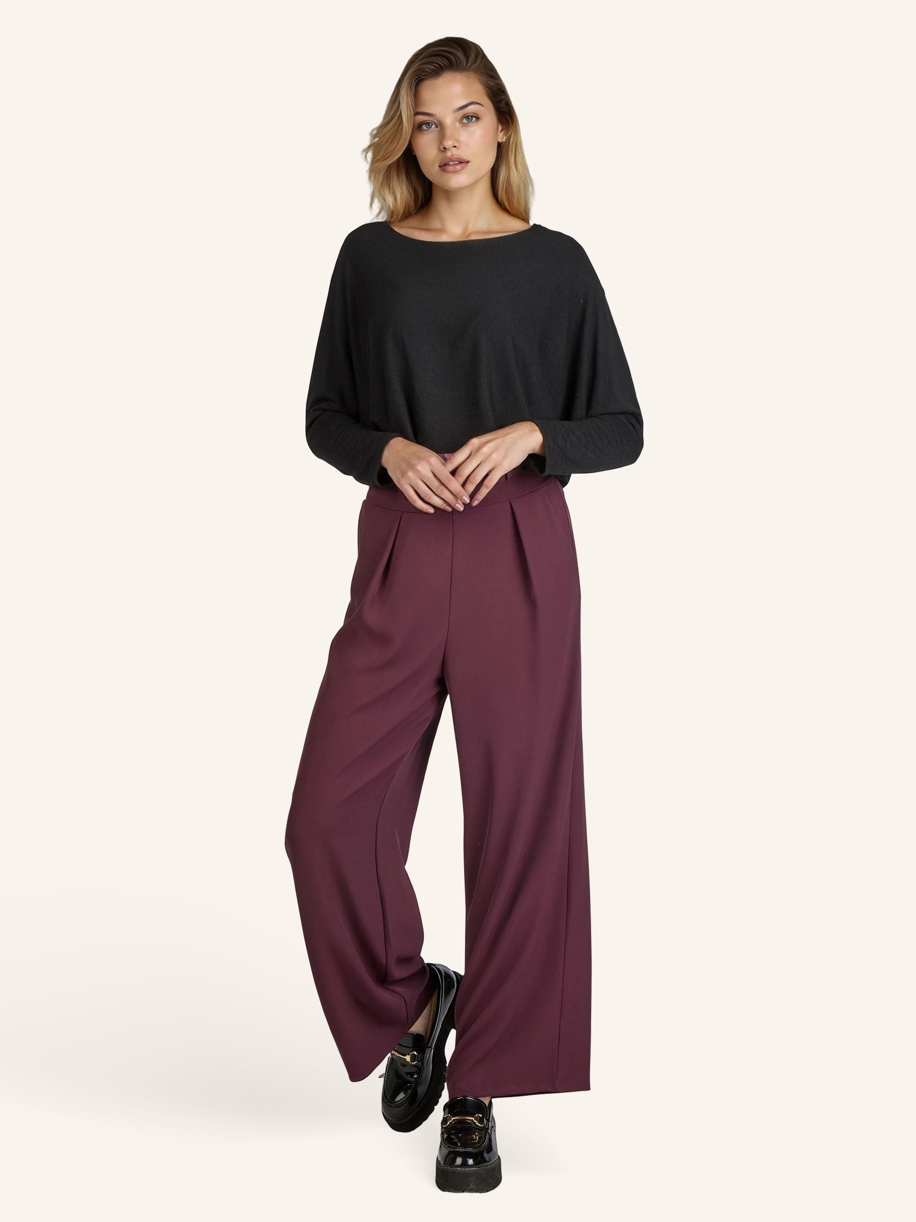 Fließende Kombi-Hose