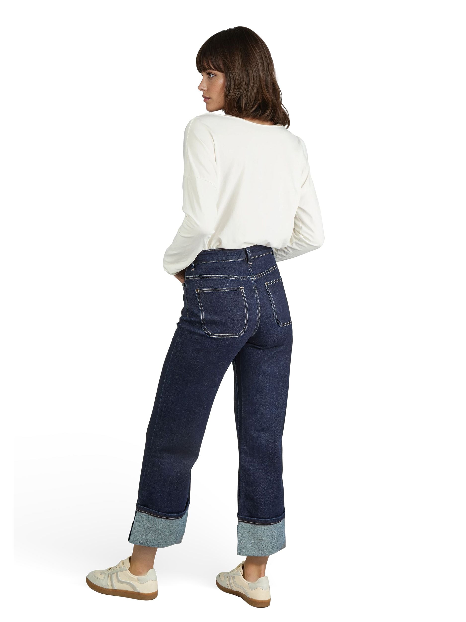 Jeanshose mit weitem Umschlag