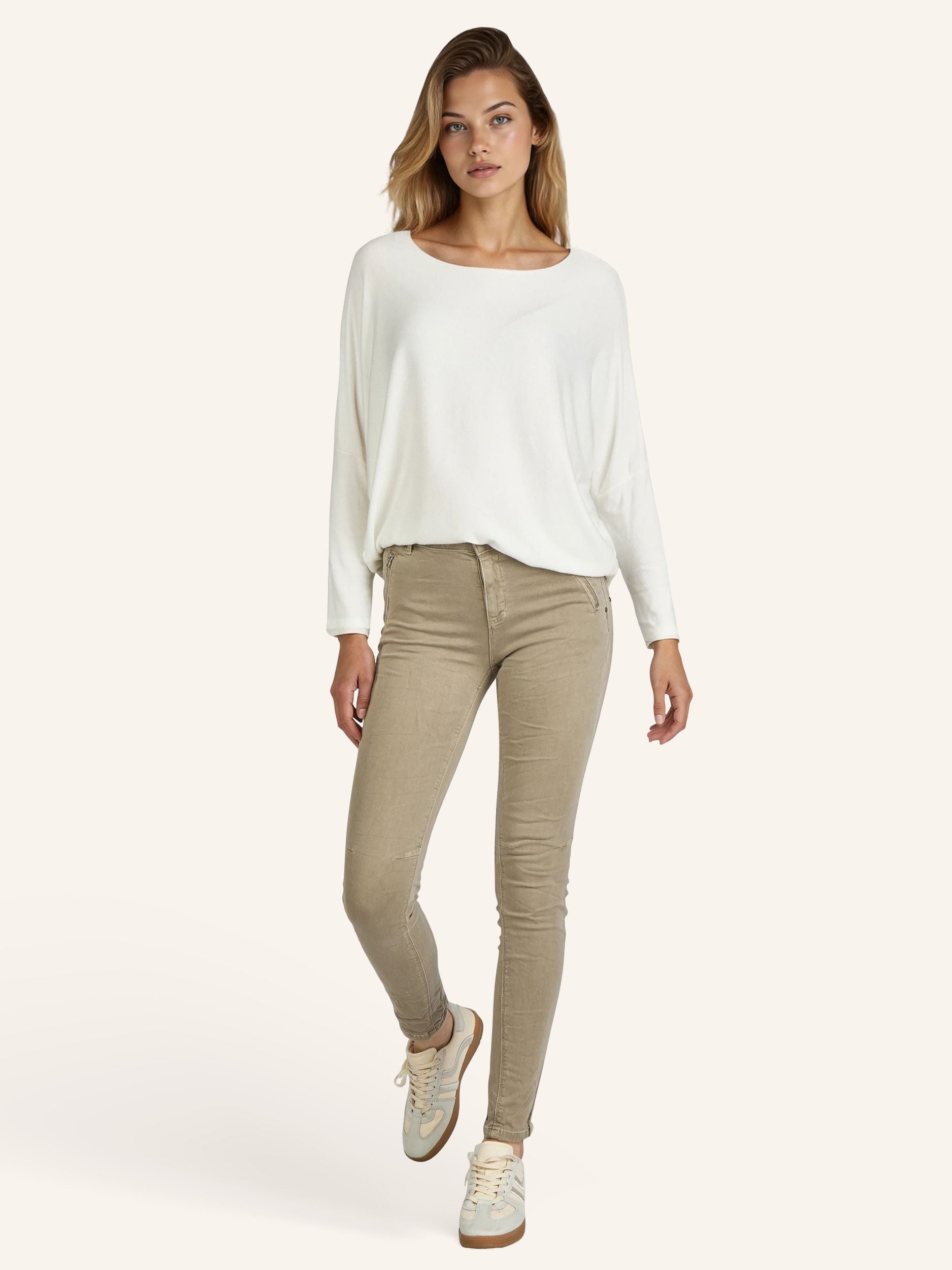 Slim-Fit Jeans