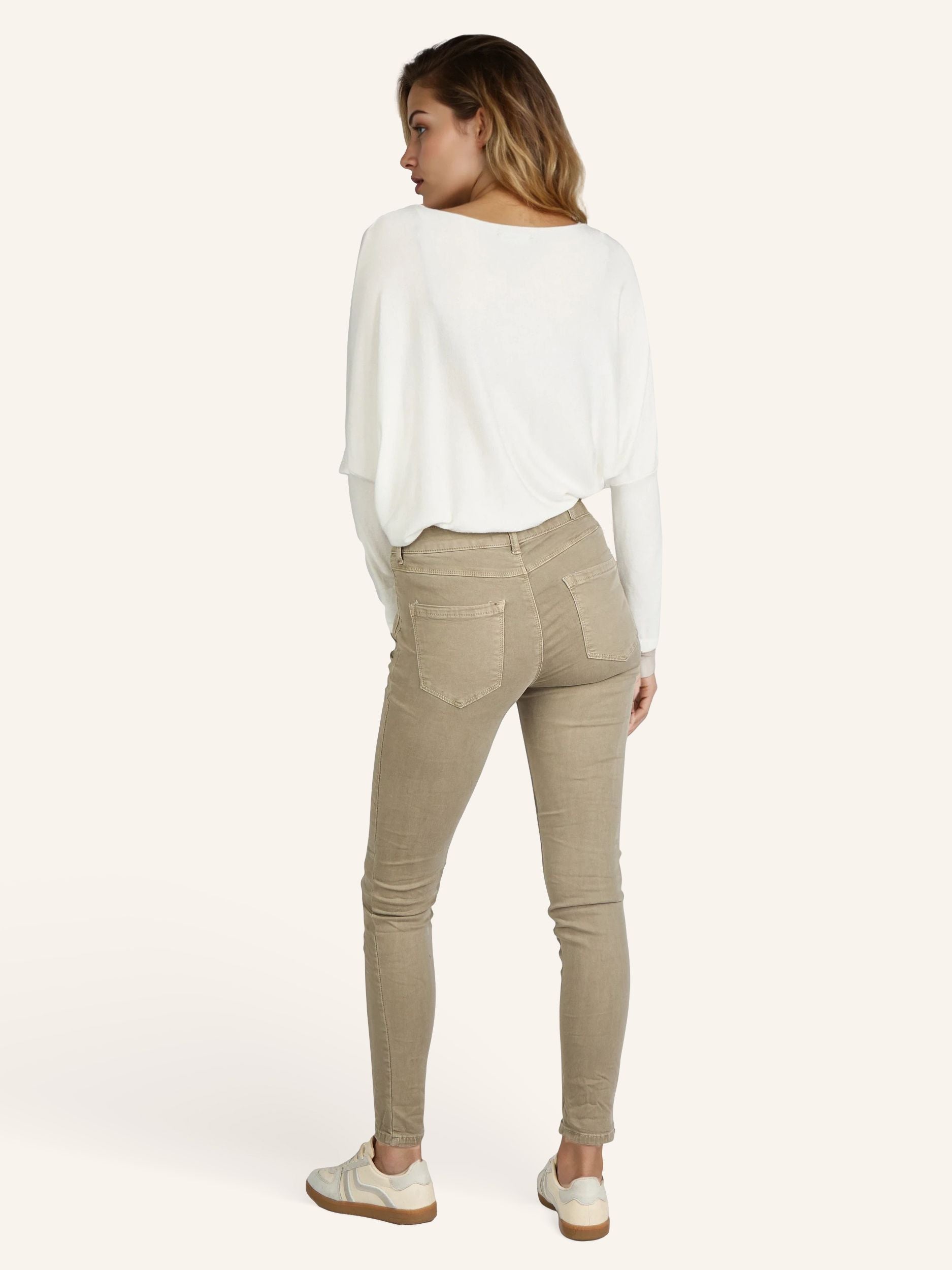 Slim-Fit Jeans