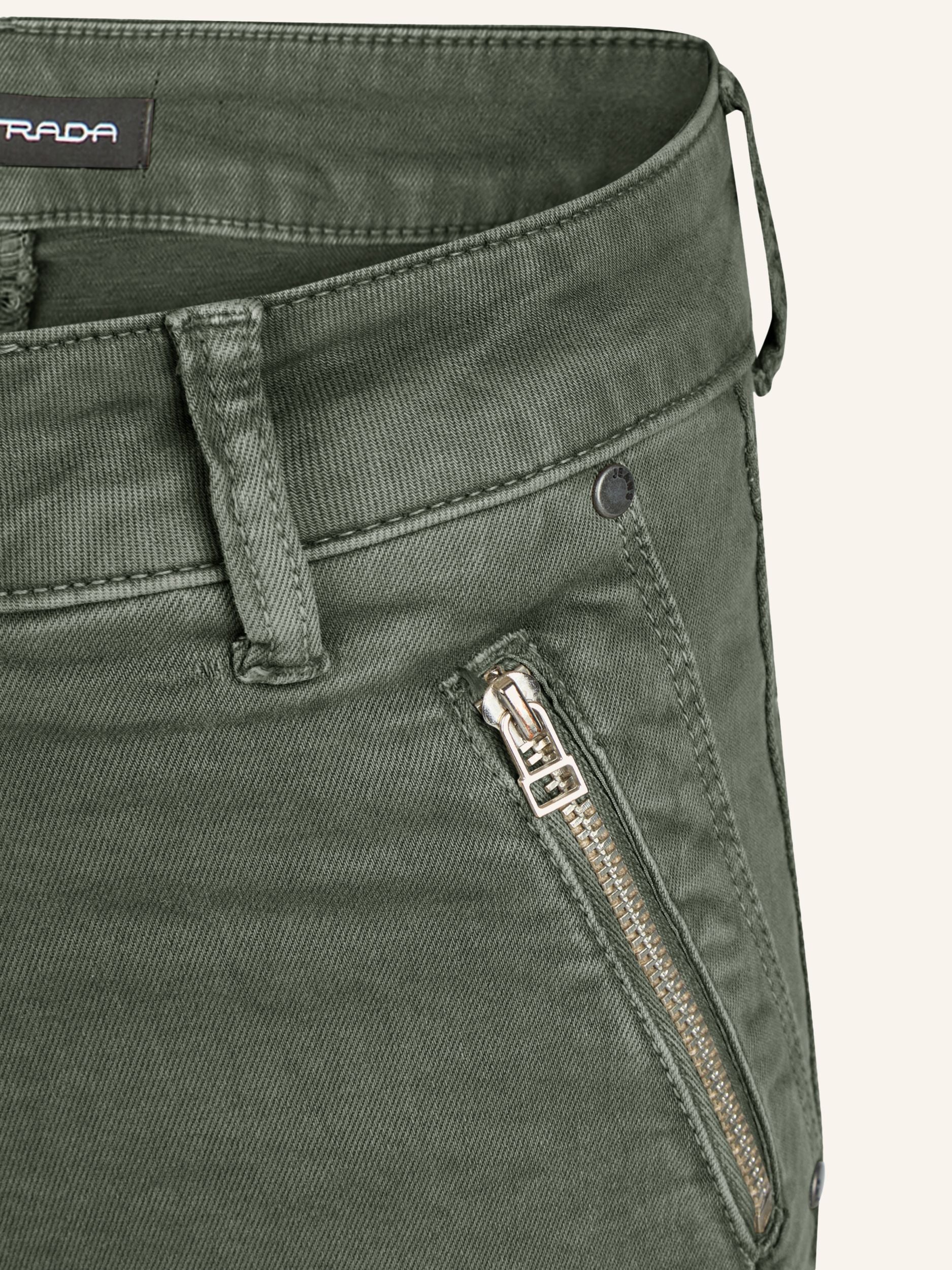 Slim-Fit Jeans