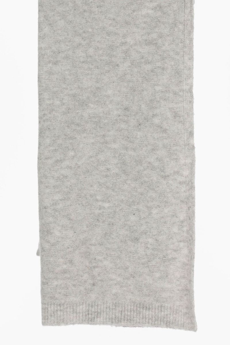 Écharpe simple tricot