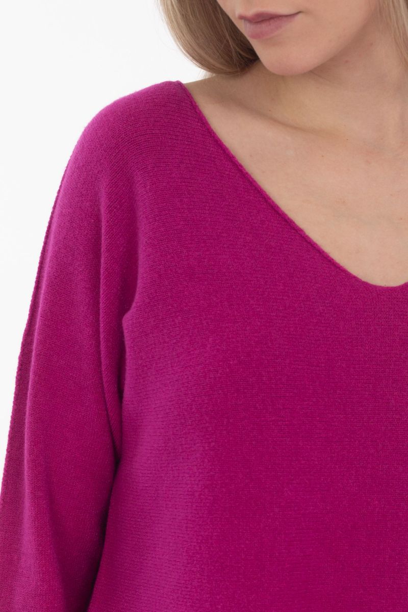 Knitted sweater with V-neck