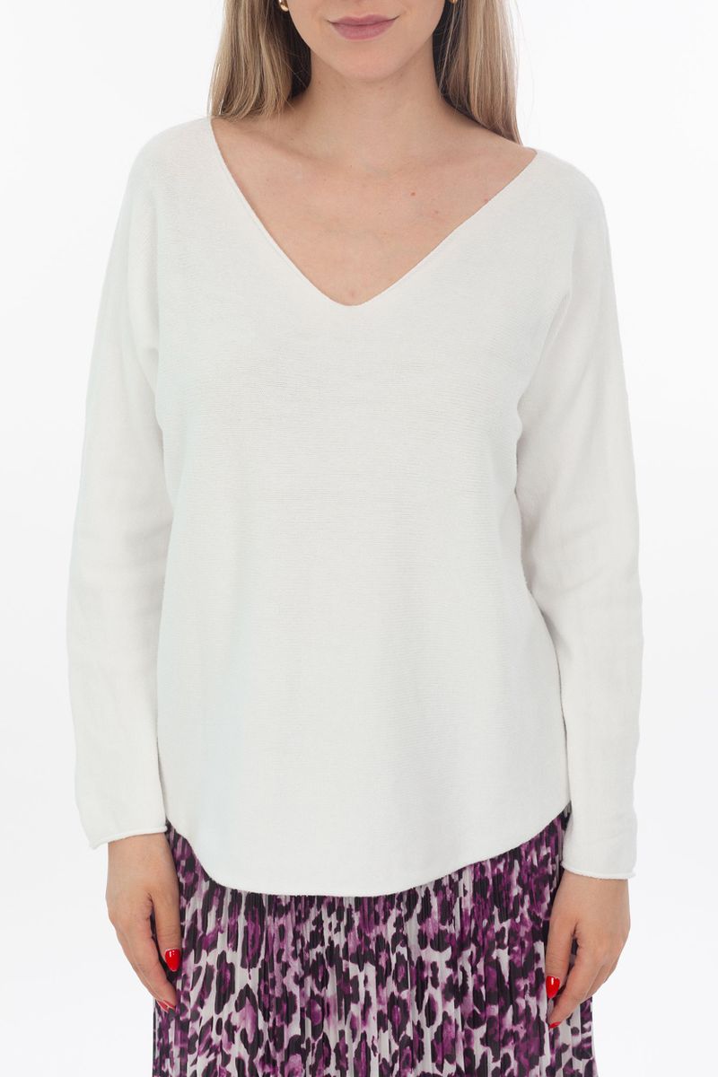 Knitted sweater with V-neck