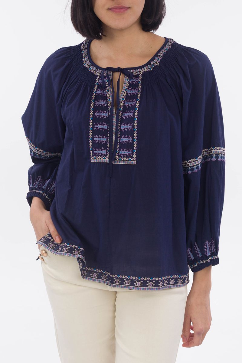 Bluse im Folklore-Style