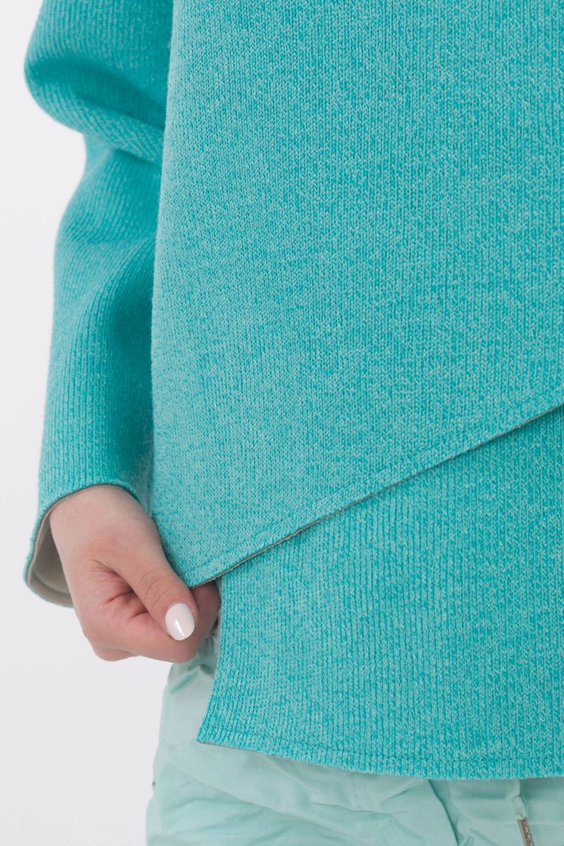 Zacht kort jasje met knop