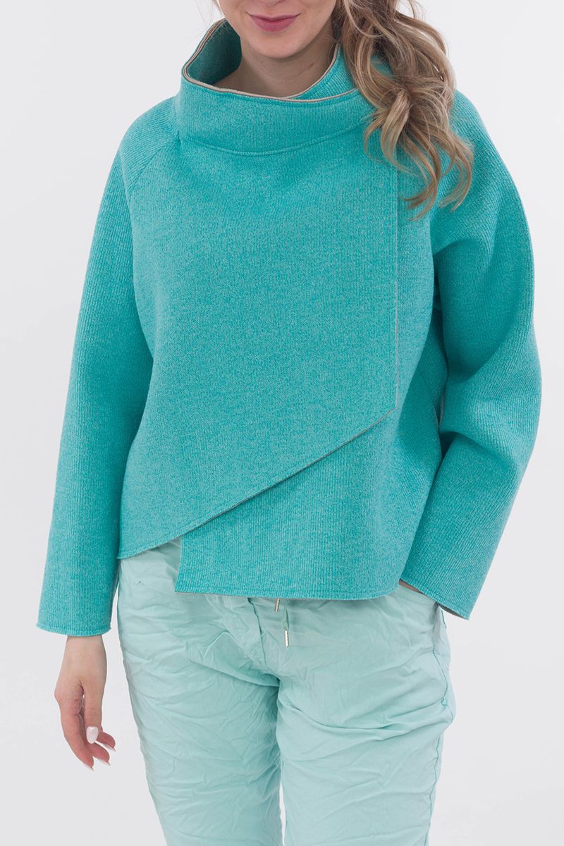 Zacht kort jasje met knop