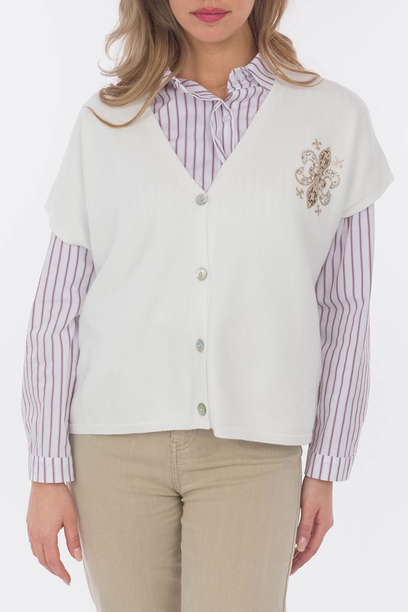 Strickweste mit Stickerei