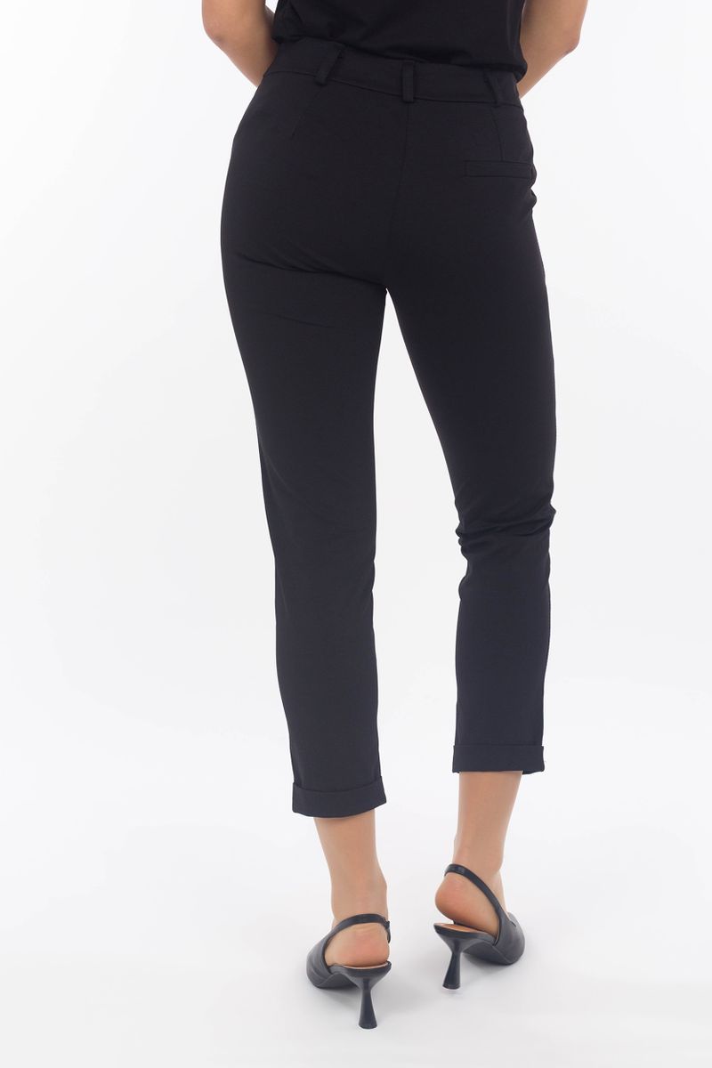 CombinaisonPanatalon avec jambe étroite