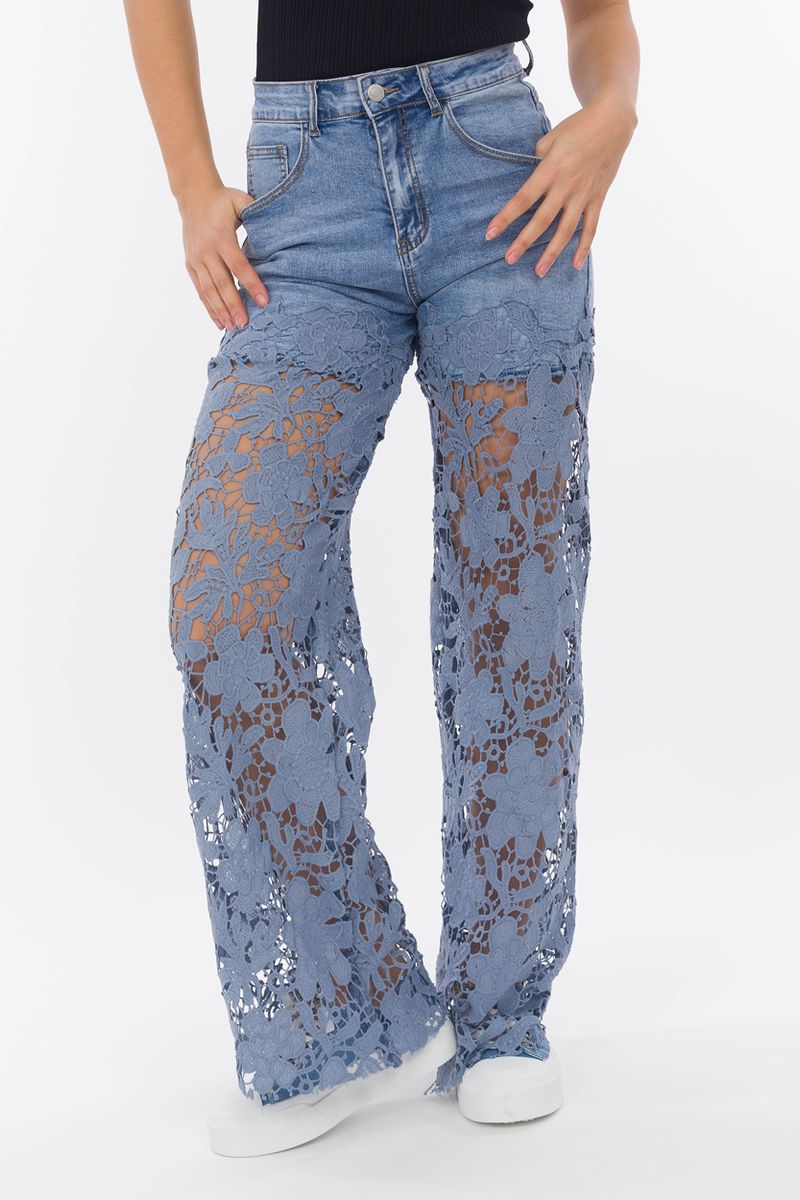 Jeans mit Spitzenbein