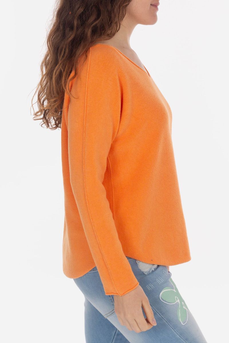 Knitted sweater with V-neck