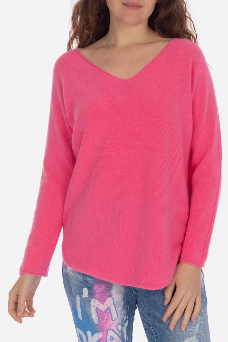 Knitted sweater with V-neck