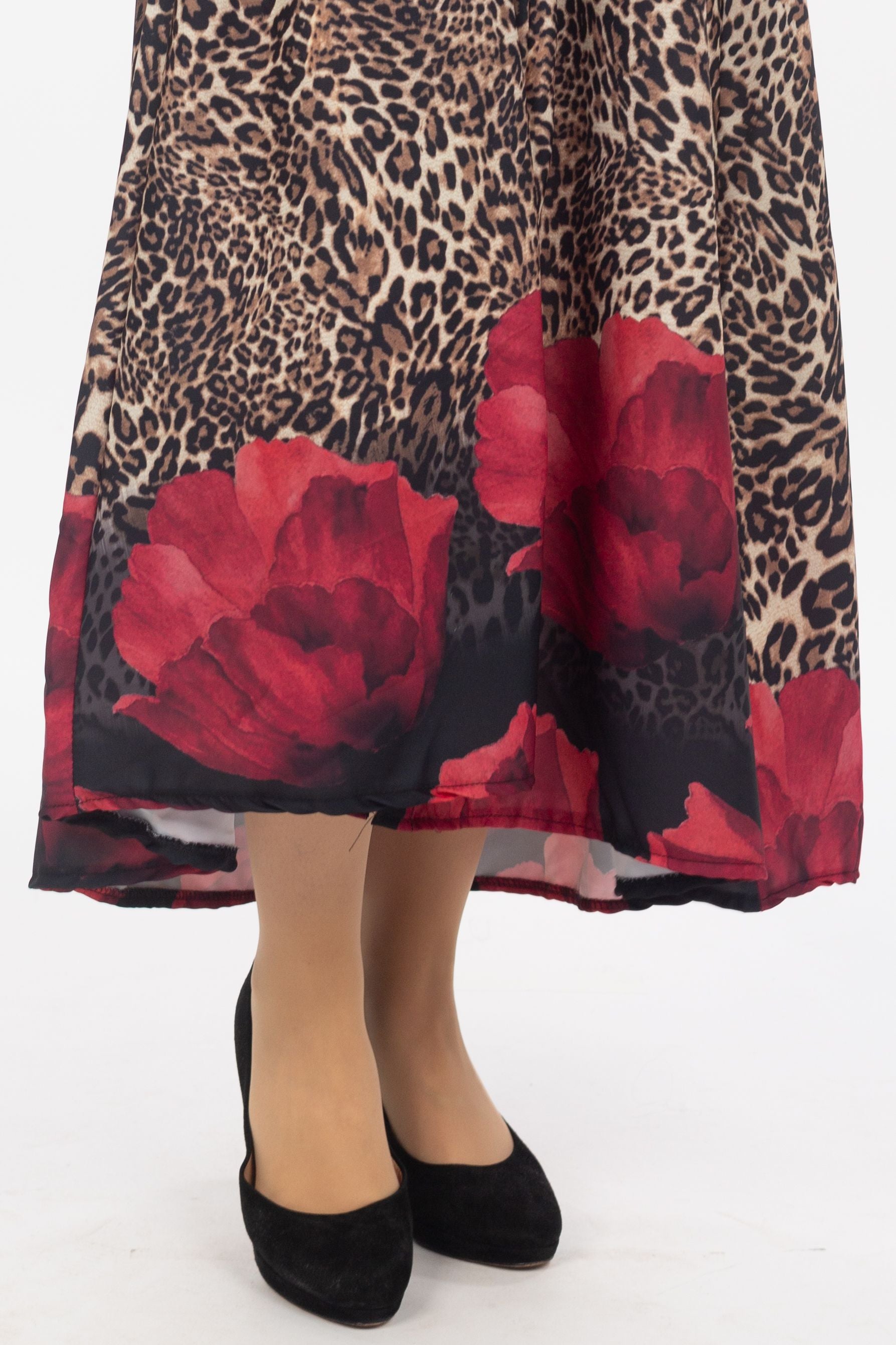 Maxikleid with Leo and Flower Print