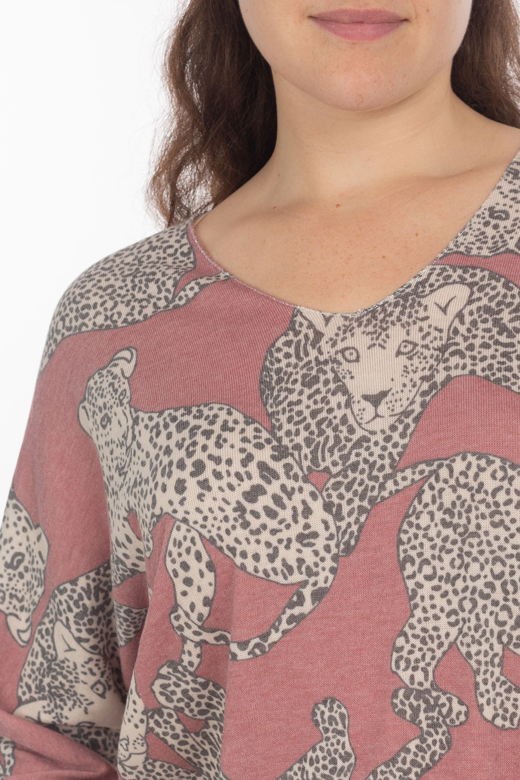 Longsleeve con pattern jaguar