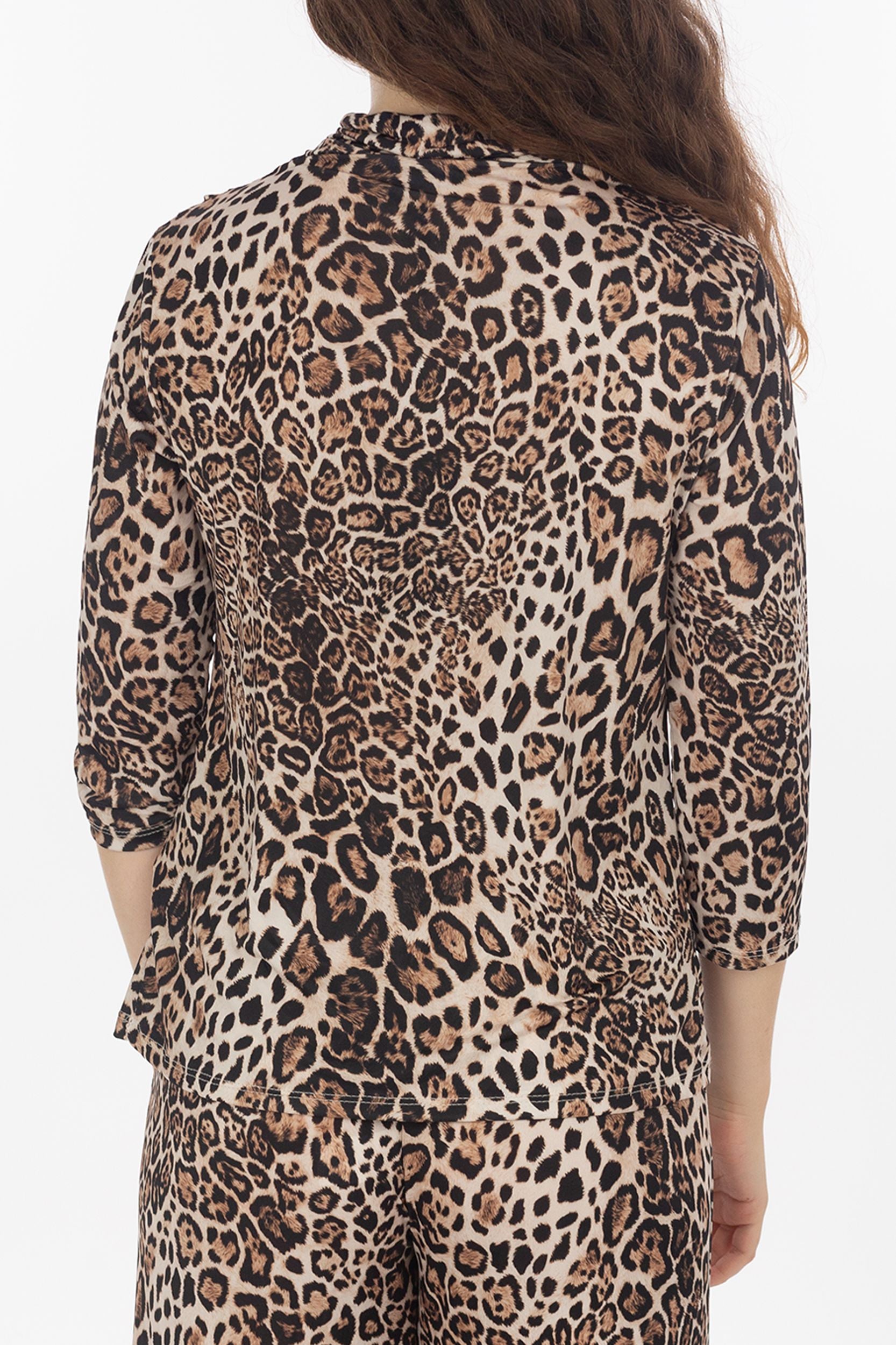 Wasserfallbluse mit Jaguar-Muster