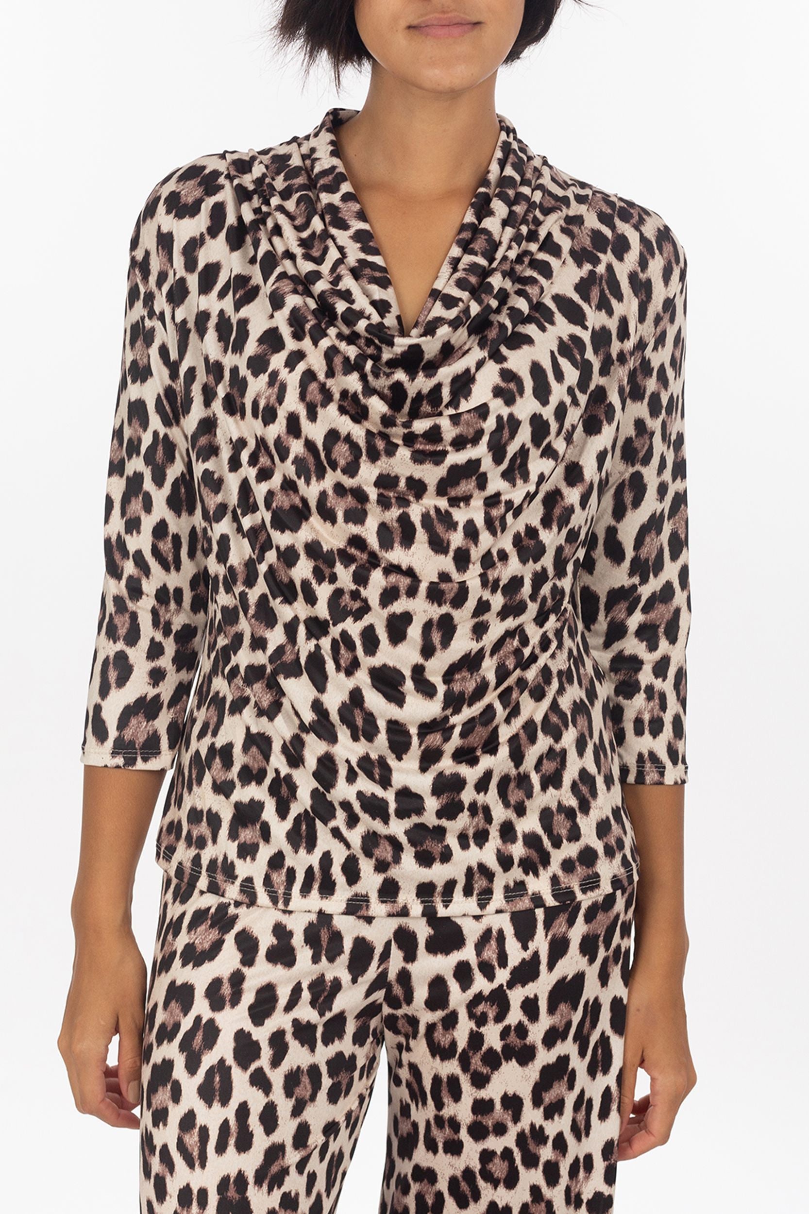 Waterfall blouse with Leo pattern