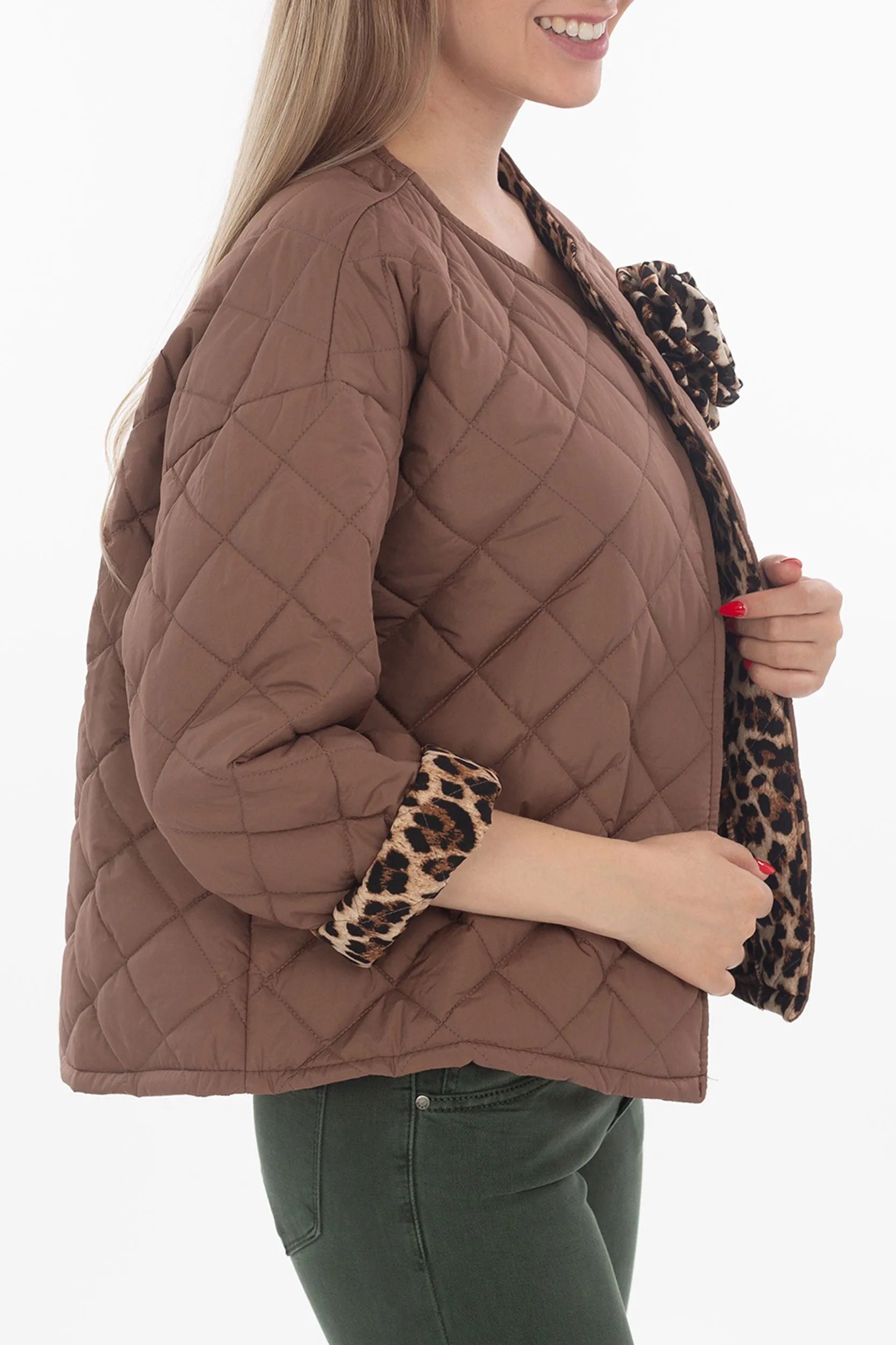 Steppjacke mit 3D-Blume