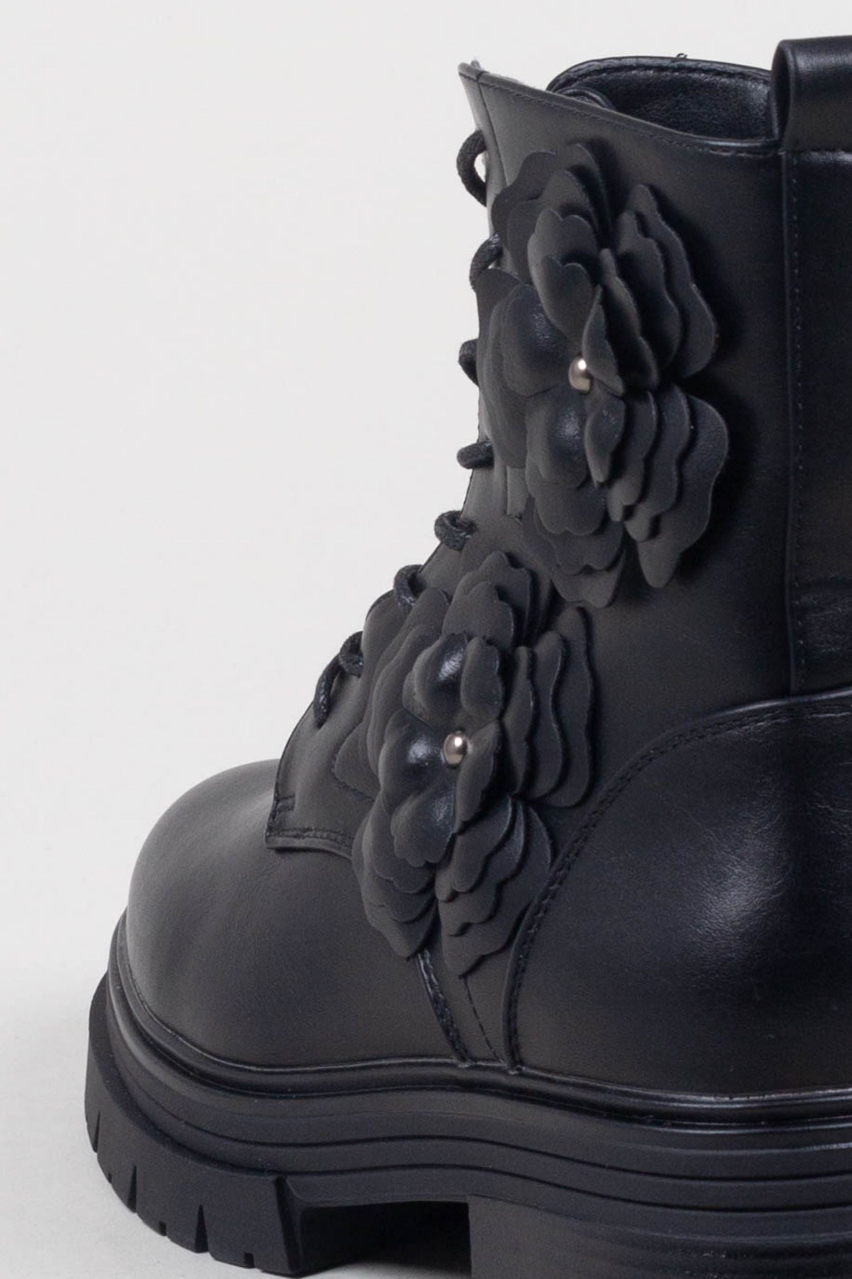 Black lace up long boots online