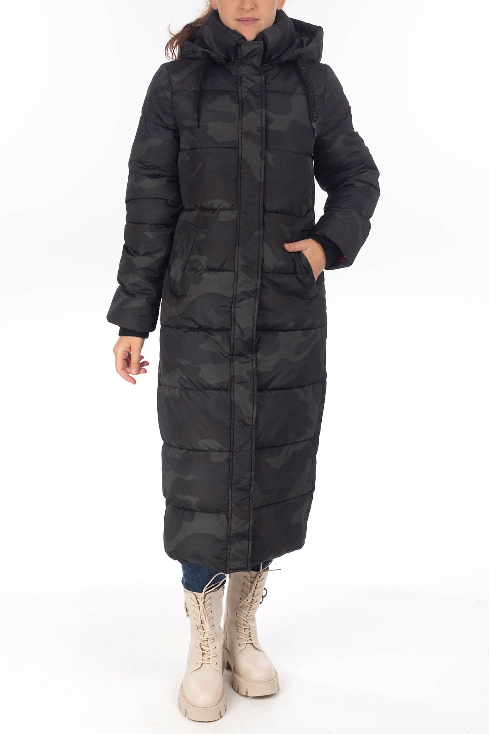 Long camouflage quilting coat