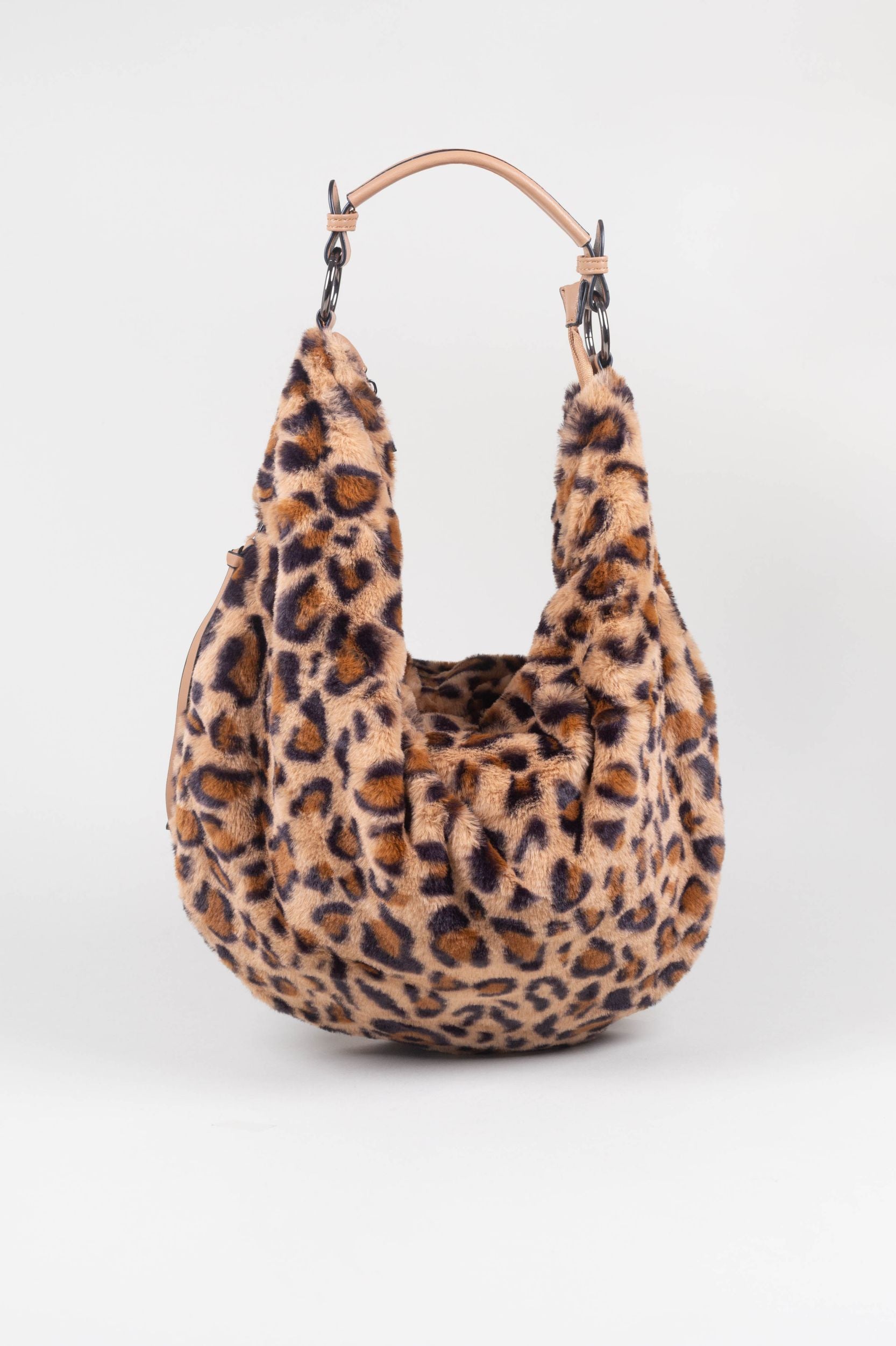 Web fur bag with Leo pattern