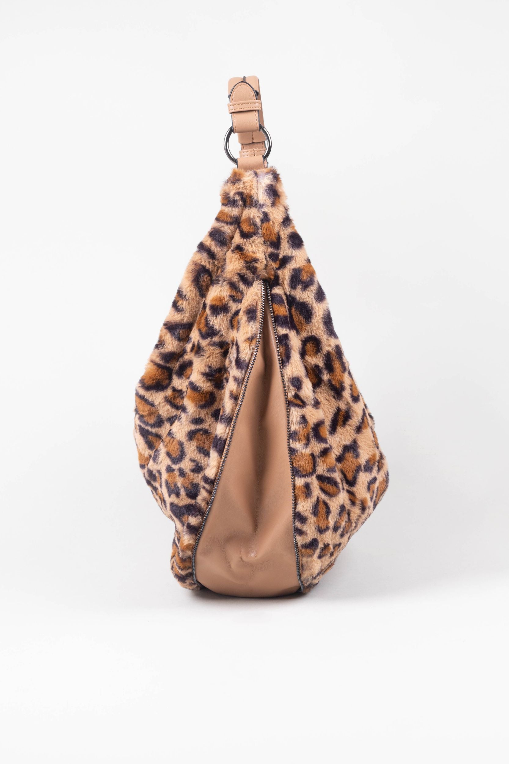 Web Fur Bag met LEO -patroon