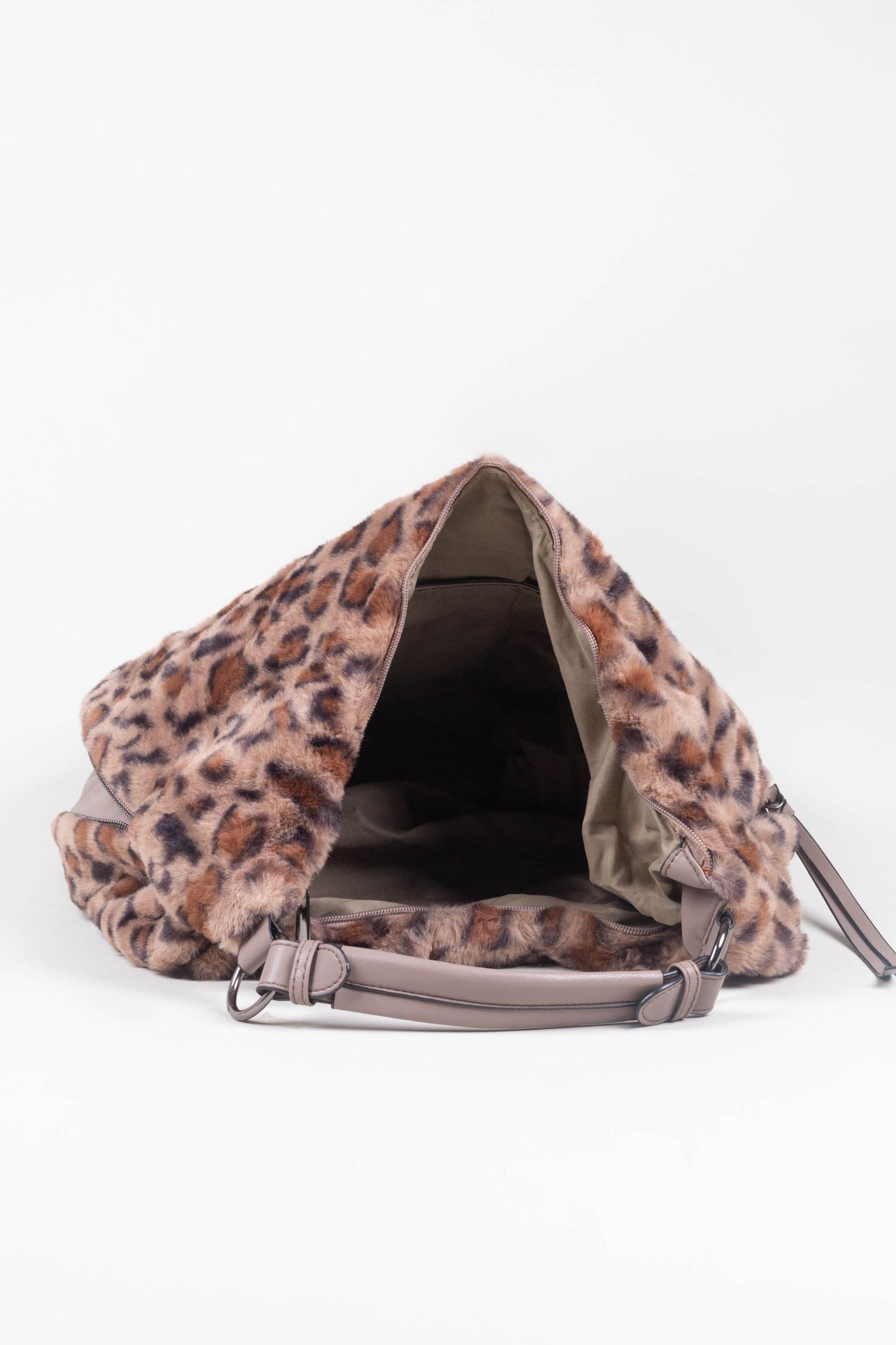 Web Fur Bag met LEO -patroon