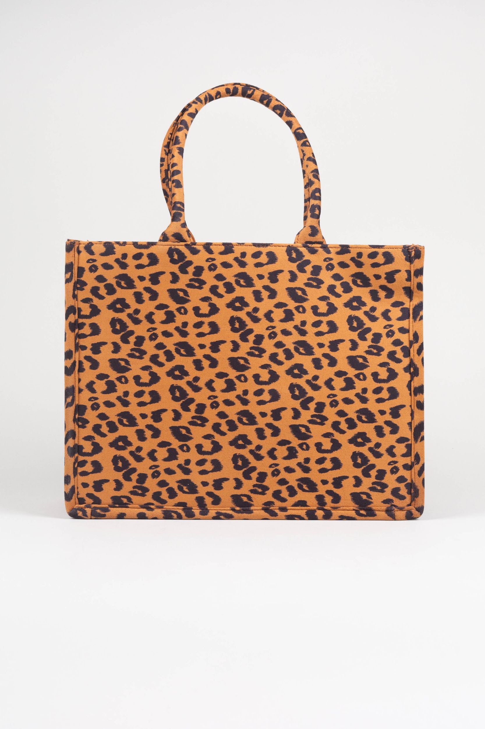 Handbag with Leo pattern