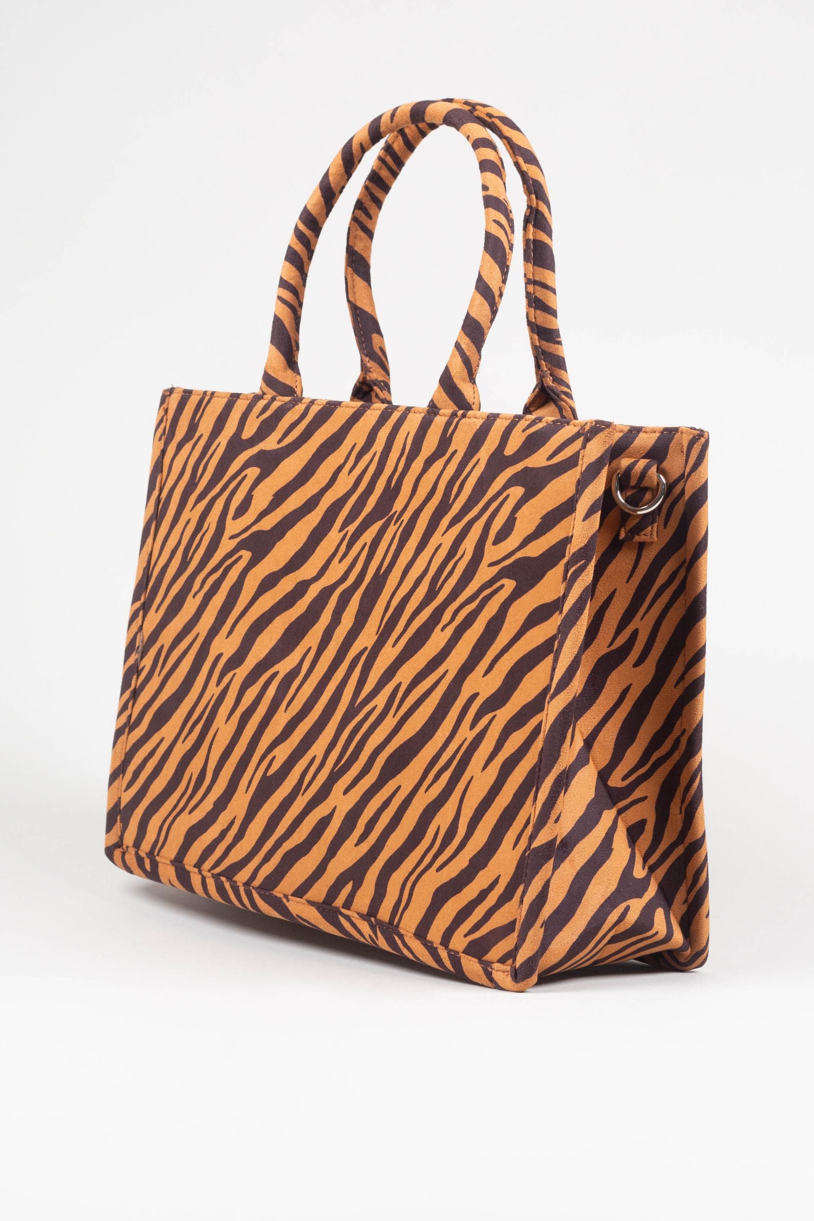 Handbag with tiger pattern