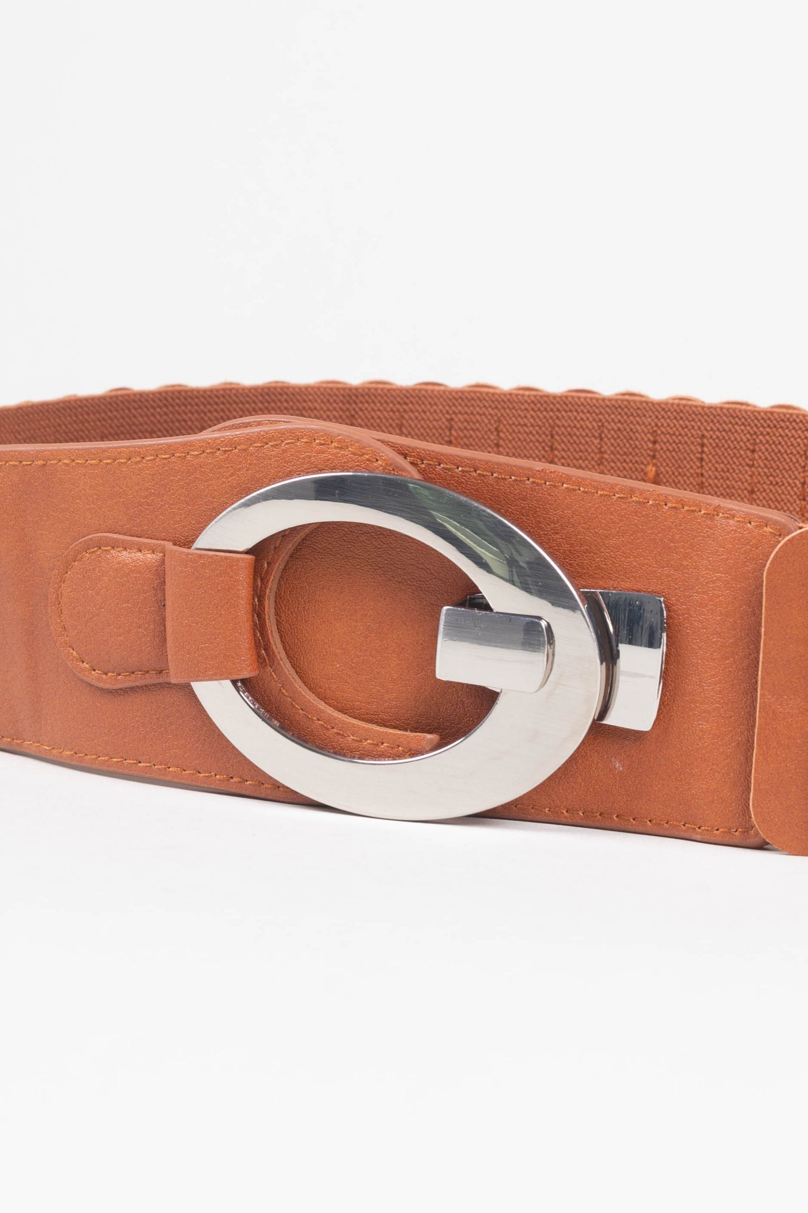 Waist belt with buckle