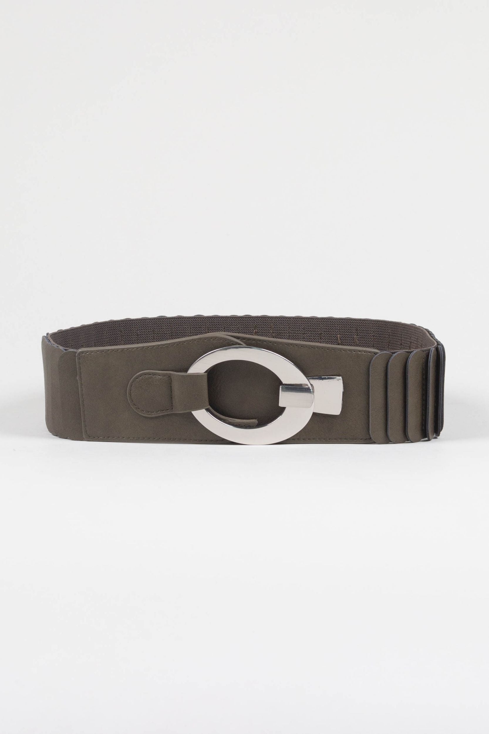 Waist belt with buckle