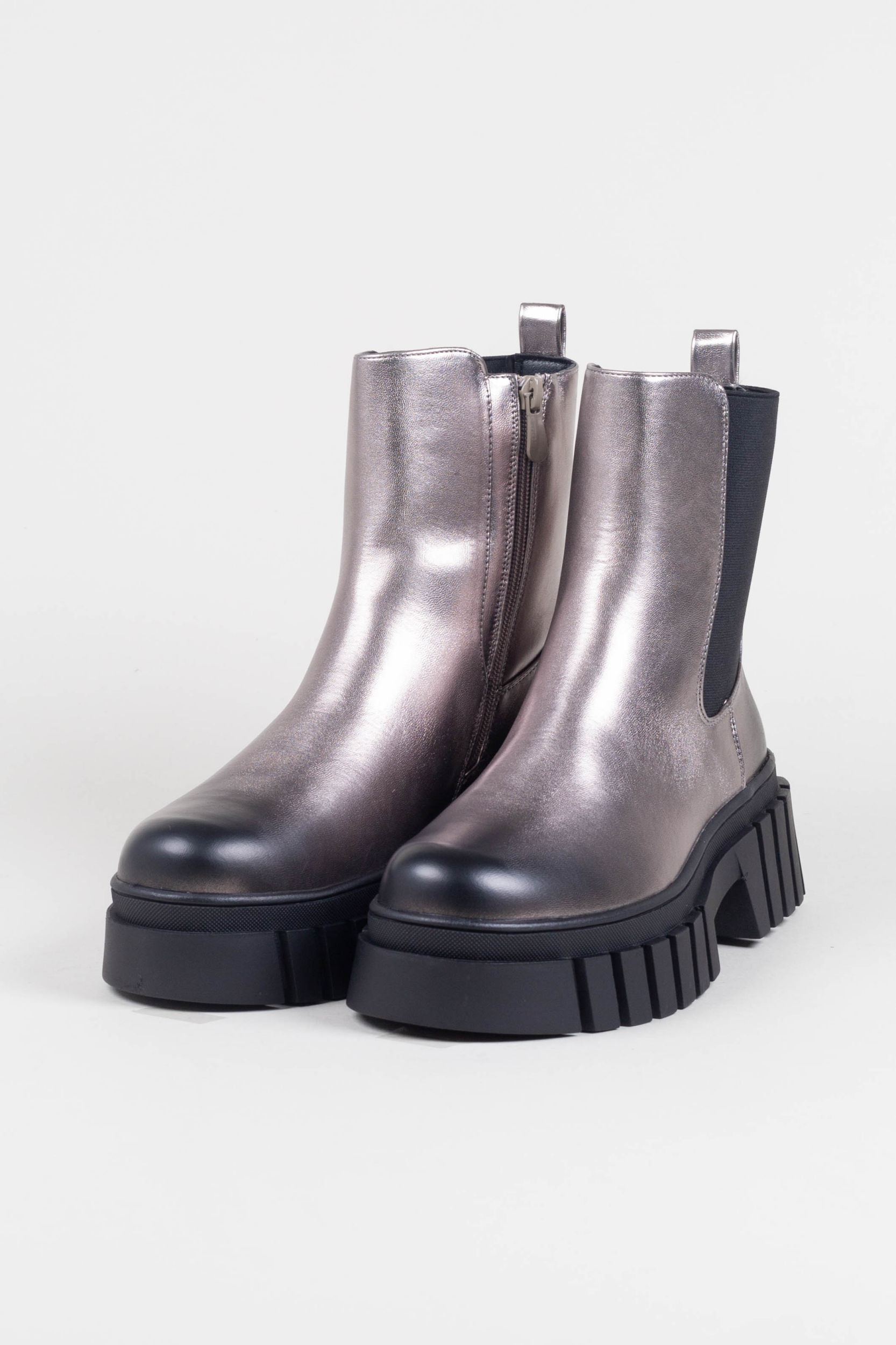 Silberne Chelsea Boots