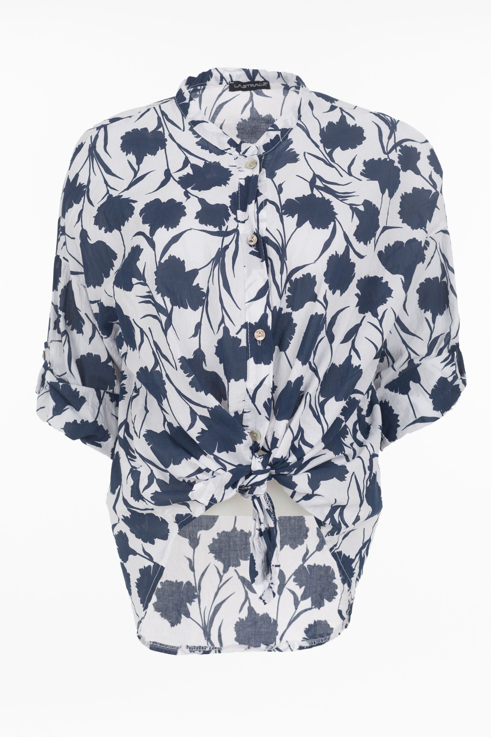 Shirt blouse with a floral pattern