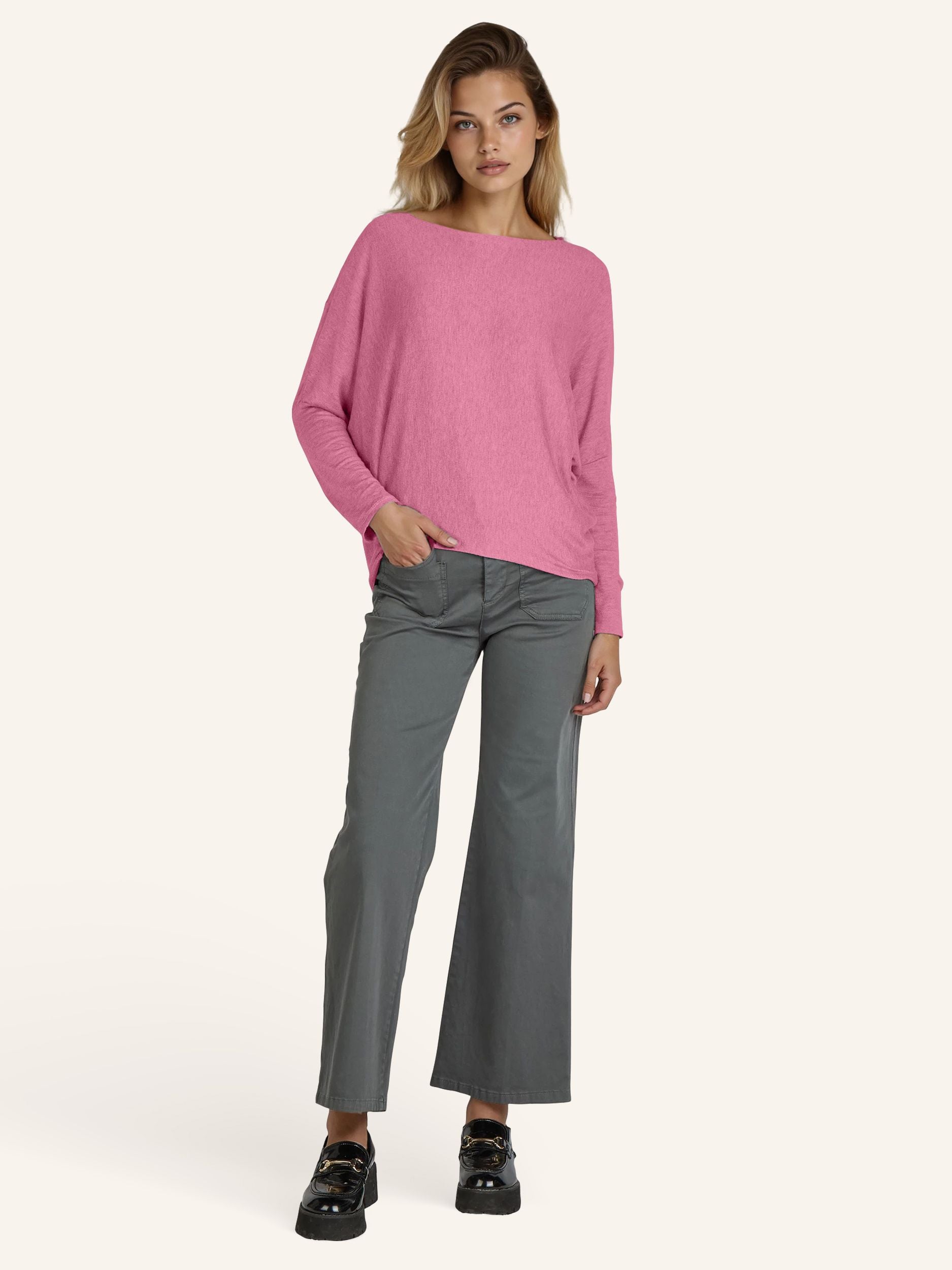 Chemise à simple coloration en tricot fin