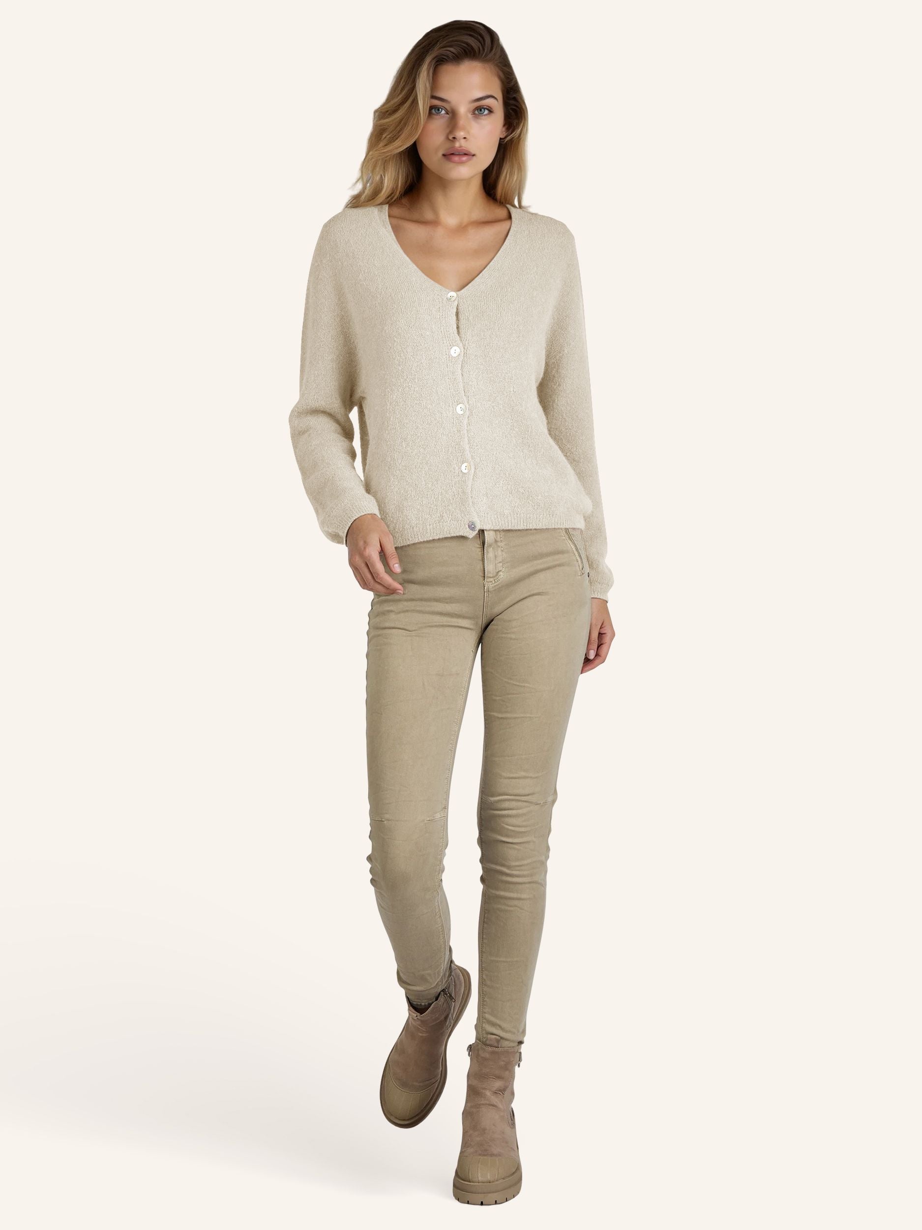 Strick-Cardigan mit Perlmuttknöpfen