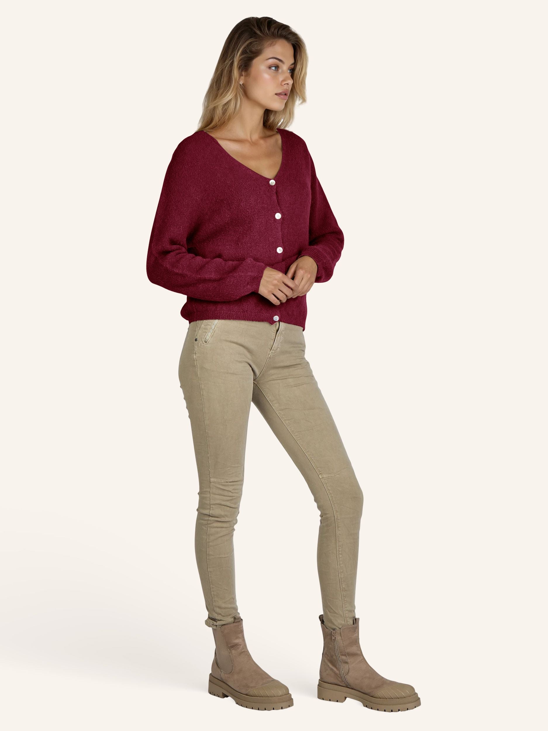 Strick-Cardigan mit Perlmuttknöpfen