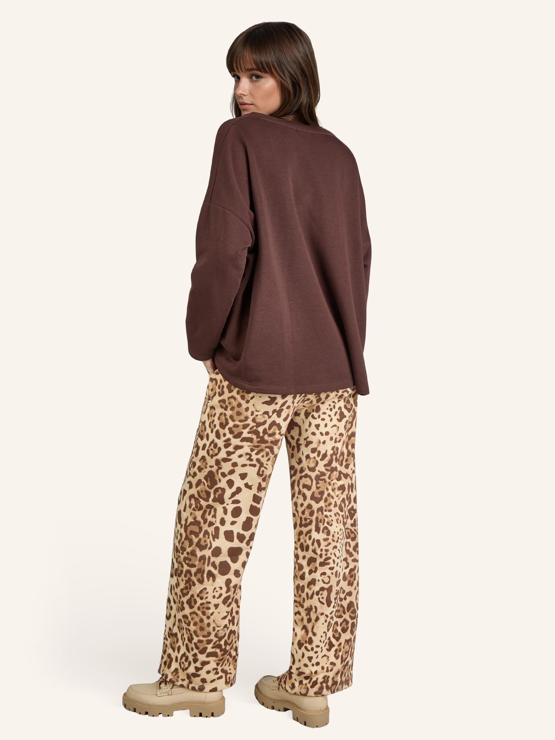 Weit geschnittene Hose mit Animal-Print