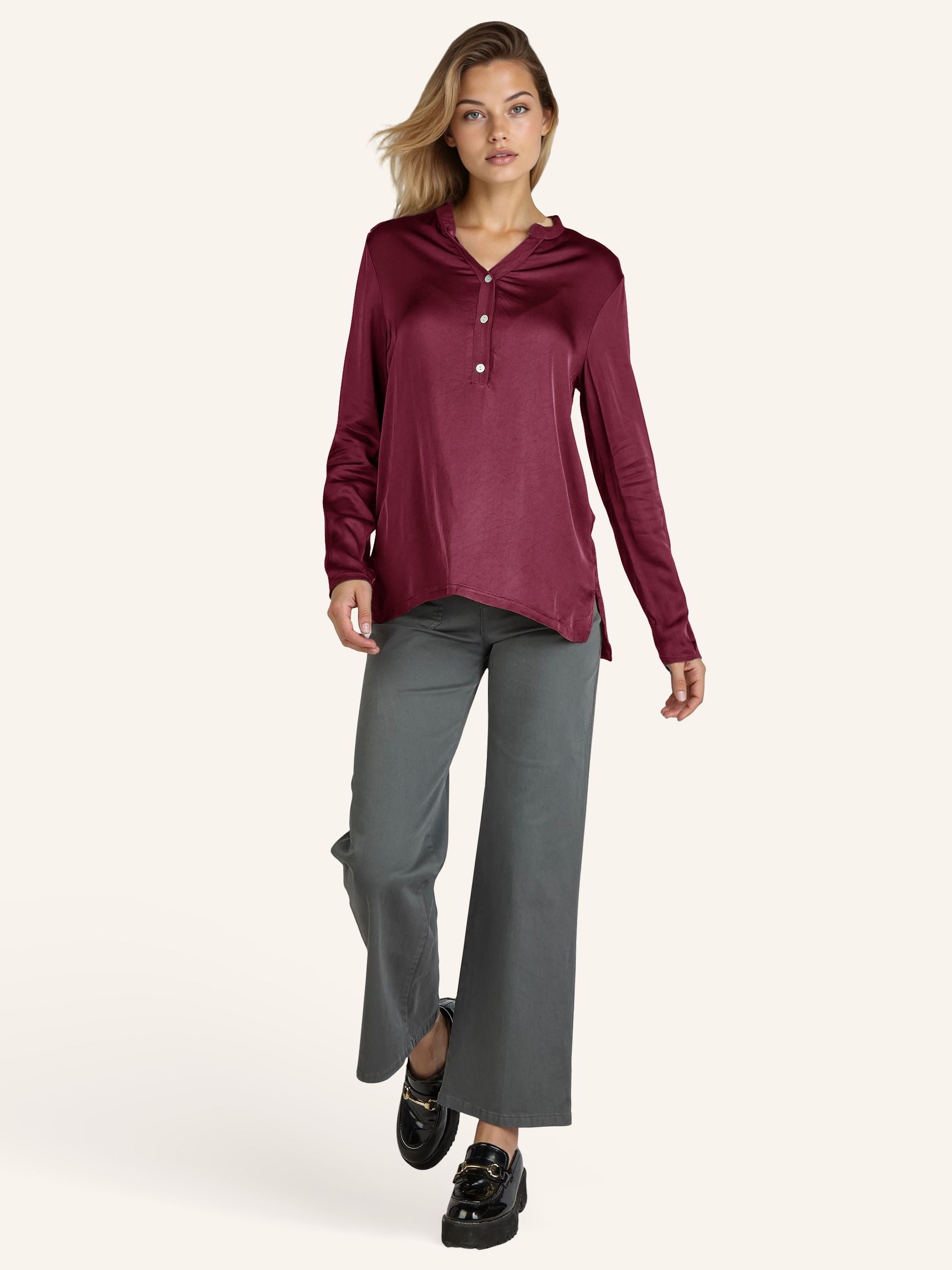 Bluse in Satin-Optik