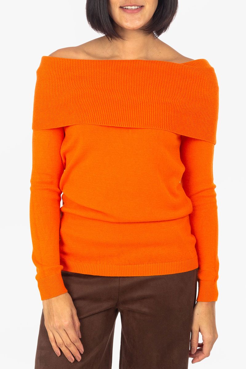 Langer Pullover mit weitem Schalkragen