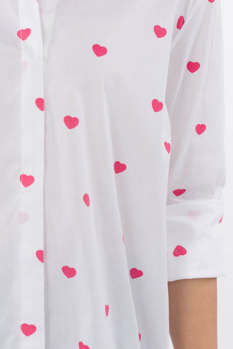 Blouse with heart print