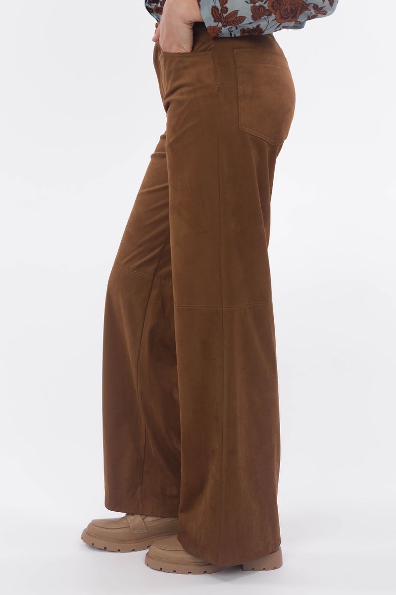 Wide trousers in velour leather look