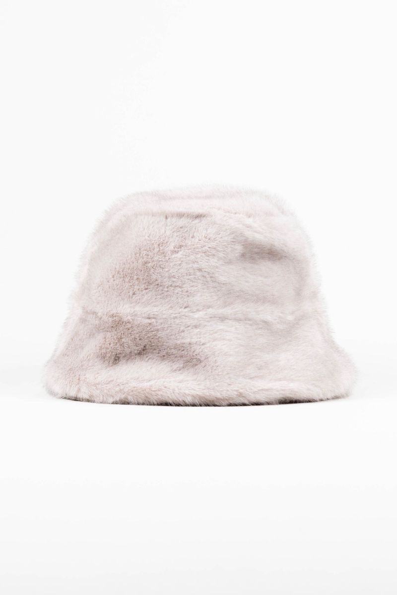 Bucket hat in web fur optics