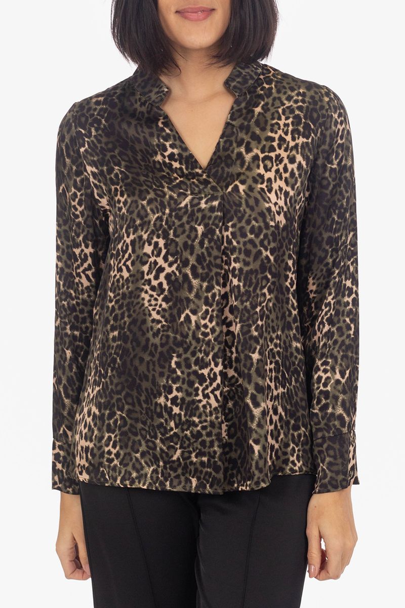 Tunic with leopard pattern